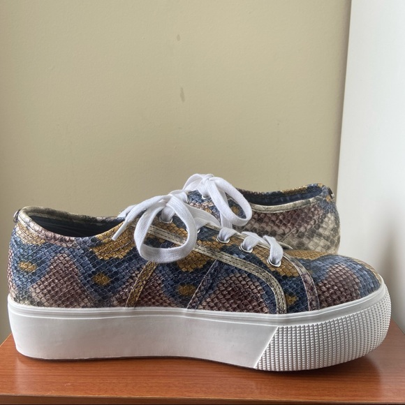 Steve Madden Emmi Snakeskin Platform Sneakers - Picture 6 of 9